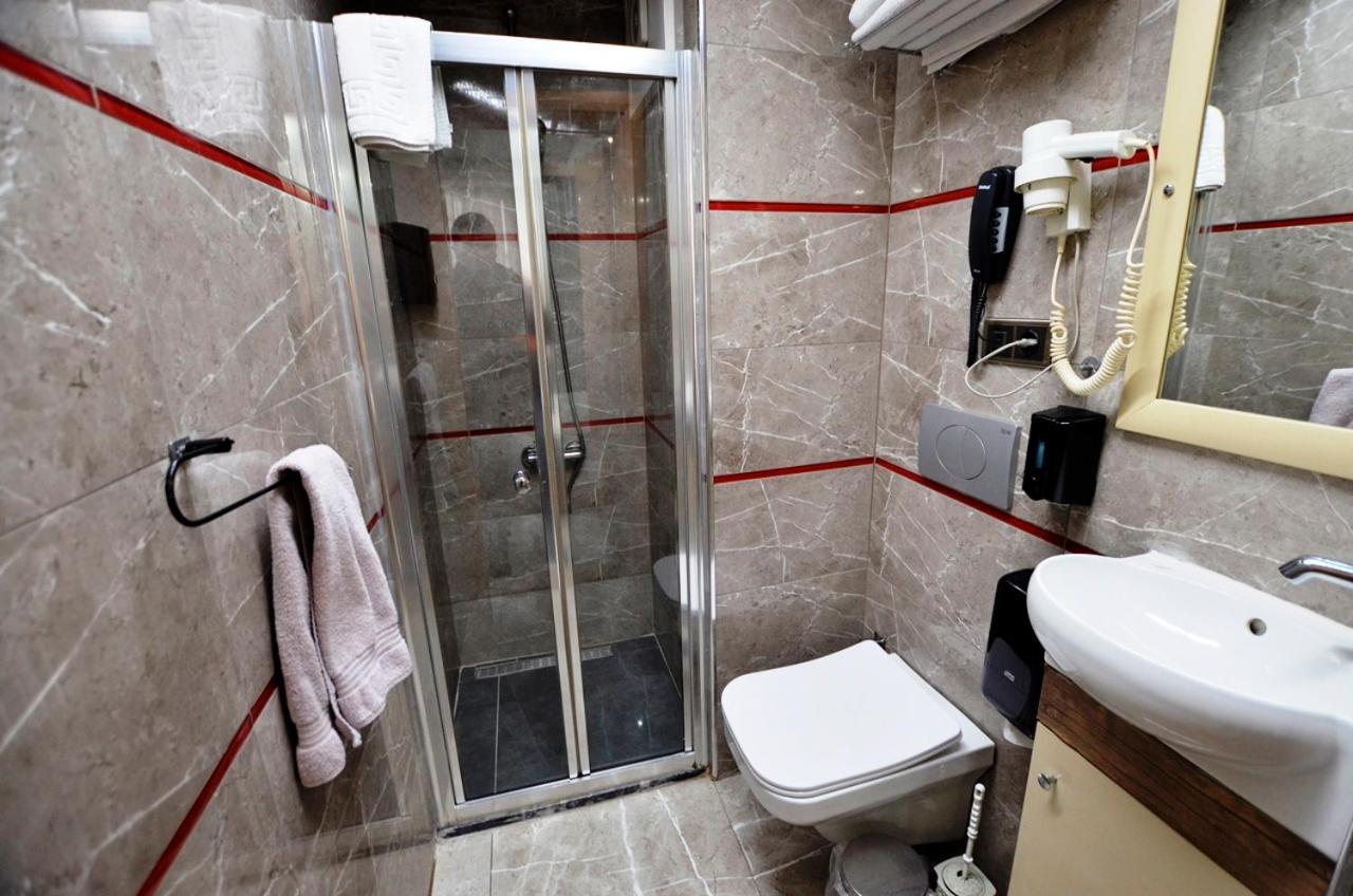 Tuem Palace Otel Bandirma Bagian luar foto